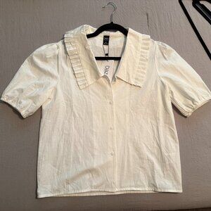 White Cotton Collar Ruffle Short Sleeve Blouse Medium